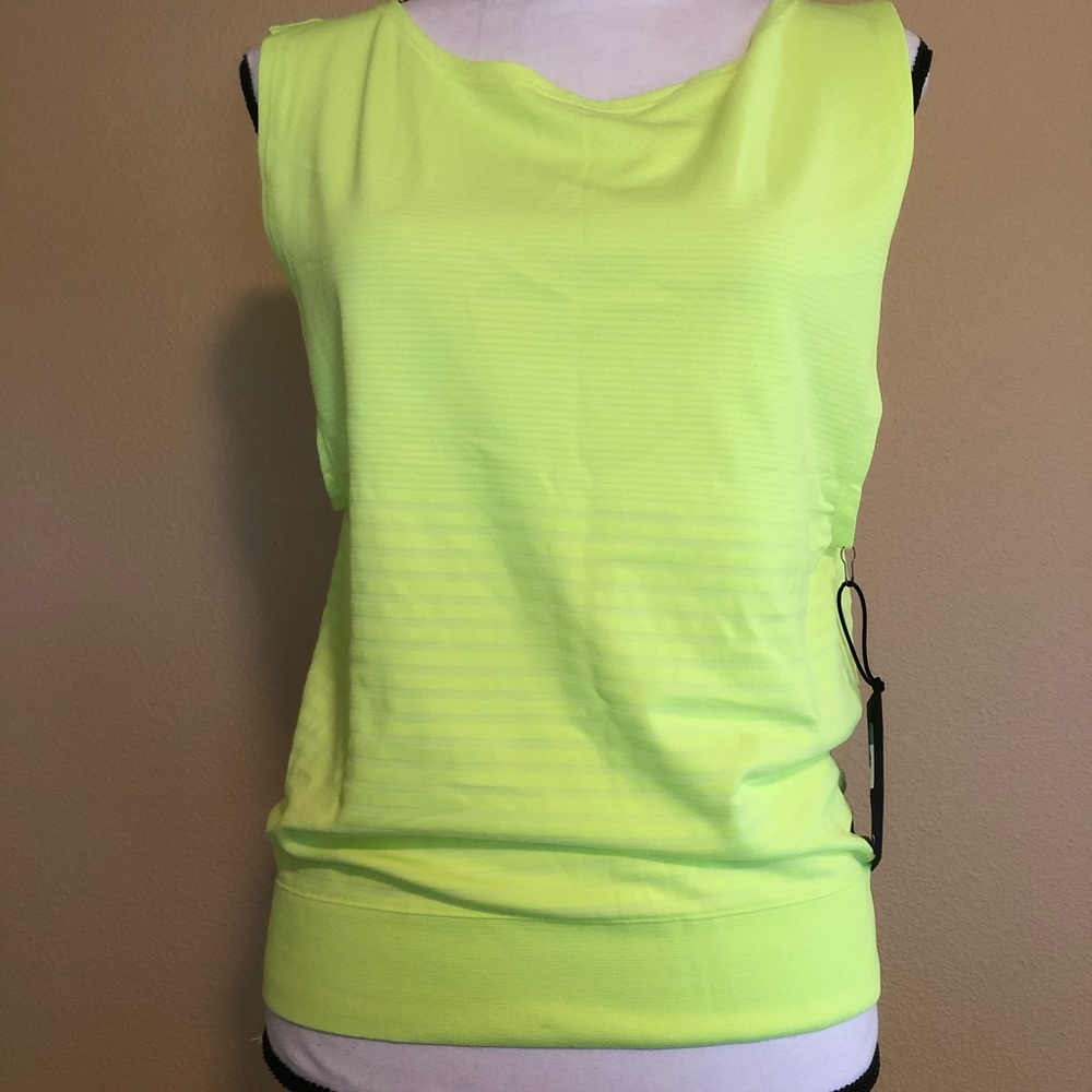 Nike Sleeveless Cutout Top